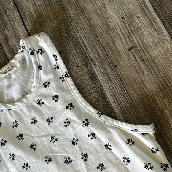 FOREVER ROSE 🥀 BEAUTIFUL FRESH AND SOFT SET, SIZE SMALL - Picture 4 of 12